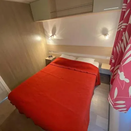 3 Etoiles - Ccaidff Кемпинг Beaulieu (Cantal)