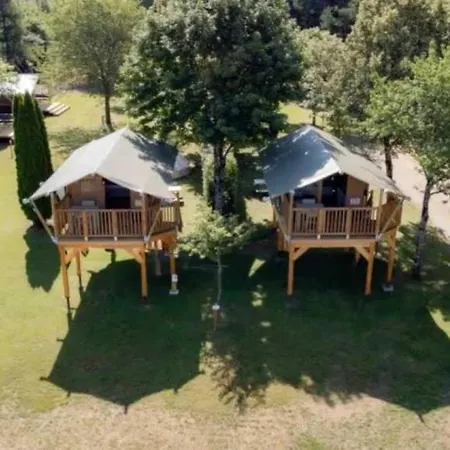 3 Etoiles - Ccaidff Кемпинг *