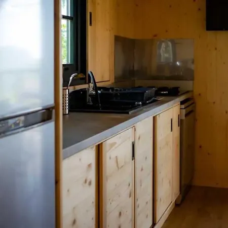 3 Etoiles - Ccaidff Кемпинг