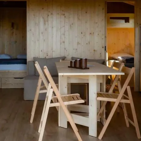 3 Etoiles - Ccaidff Кемпинг *