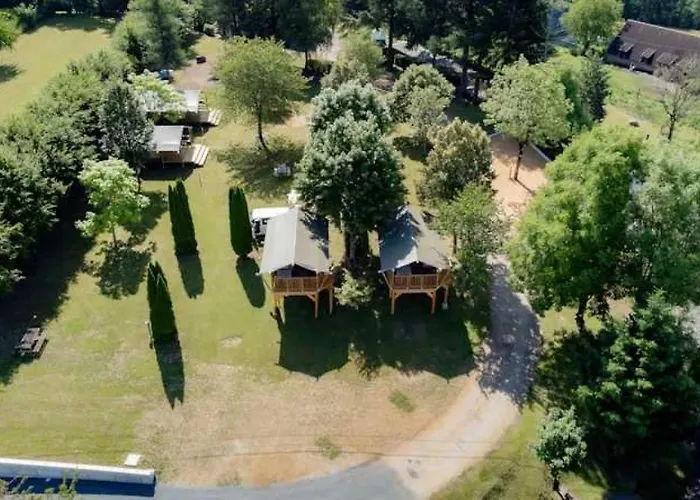 3 Etoiles - Ccaidff Κάμπινγκ *