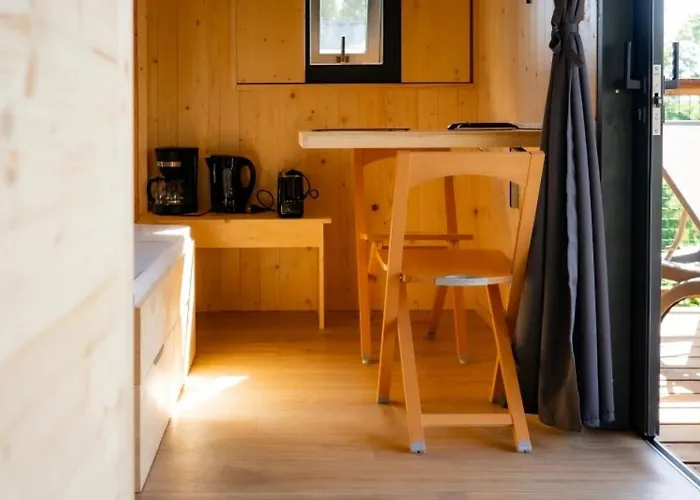 3 Etoiles - Ccaidff * Beaulieu (Cantal)