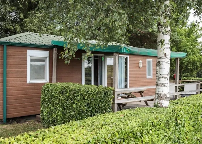 Κάμπινγκ 3 Etoiles - Ccaidff