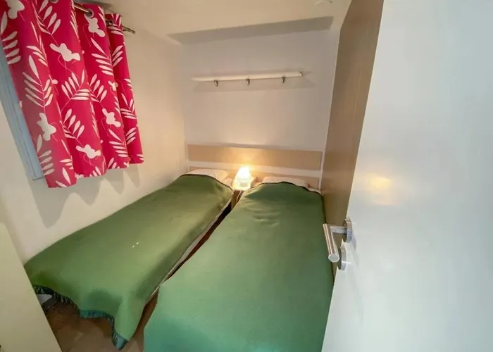 3 Etoiles - Ccaidff Beaulieu (Cantal)